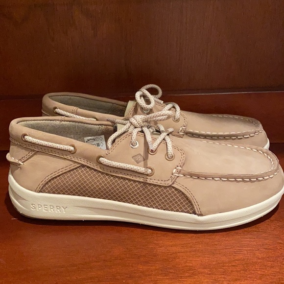 New Sperry top-sider- size 5.5 W-no box - Picture 2 of 4